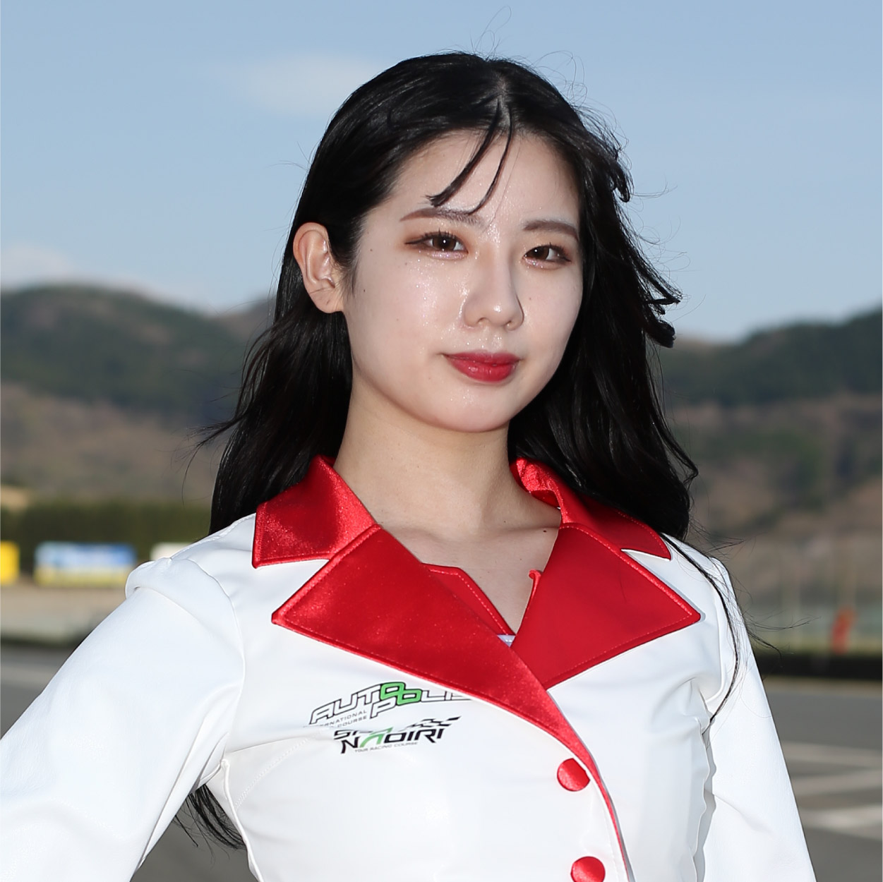 彩倉 モデルでRIZINガール2024のそらちィこと倉智天彩が2025年1月1日より