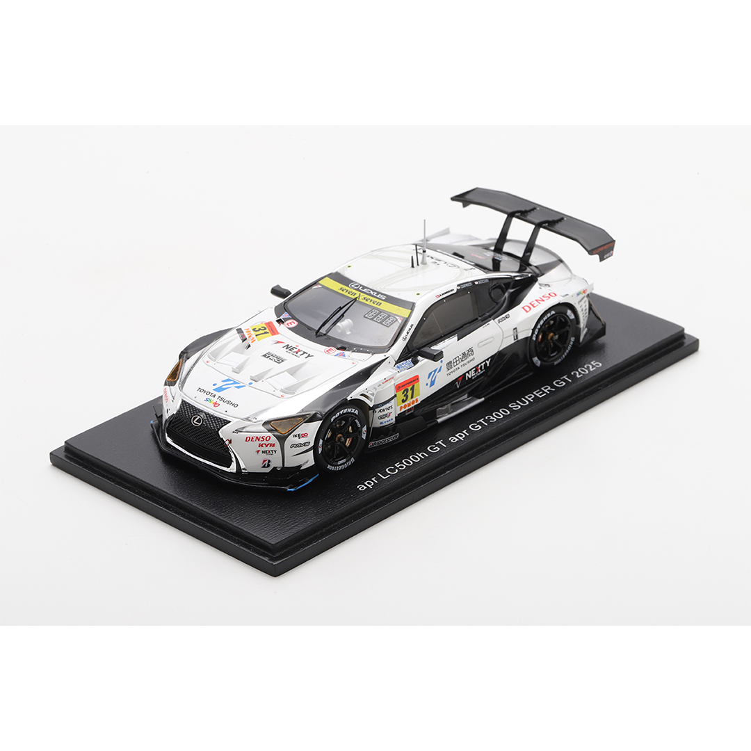 2025 No.31 apr LC500h GT  /   apr